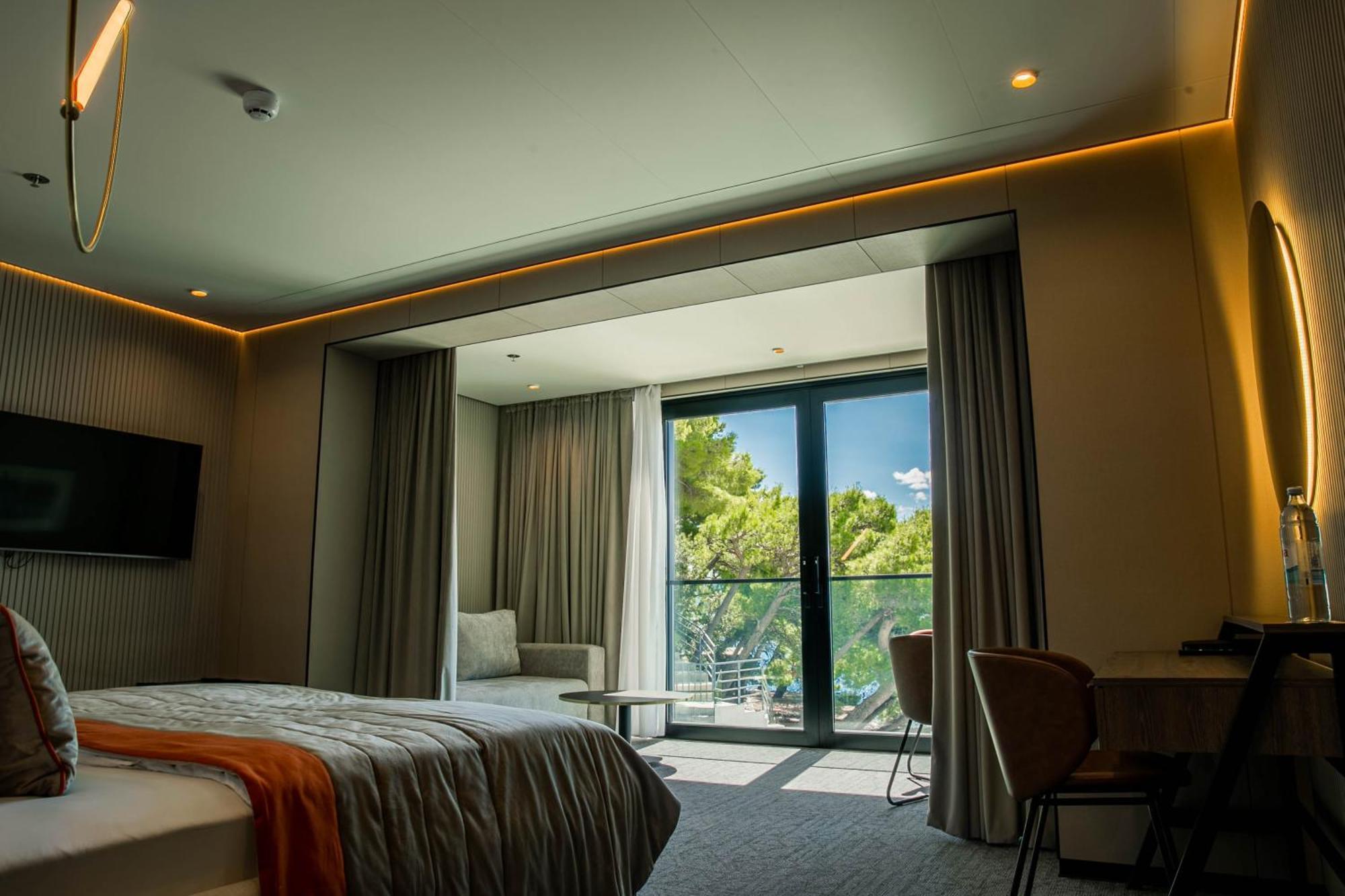 Hotel Medistone Omiš Eksteriør bilde